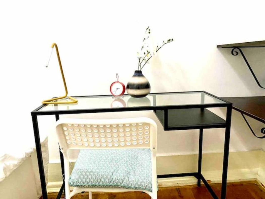 Romantic Chiado 7 -Private Small Single Room With No Outside Window Lisbona Esterno foto