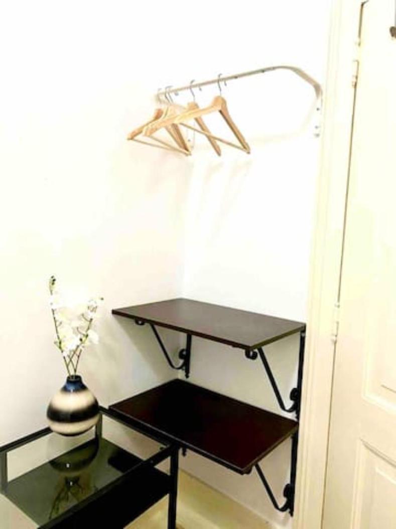 Romantic Chiado 7 -Private Small Single Room With No Outside Window Lisbona Esterno foto
